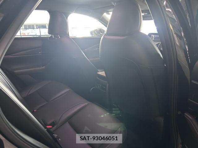 Mazda CX-30 2019-10 8551604-11