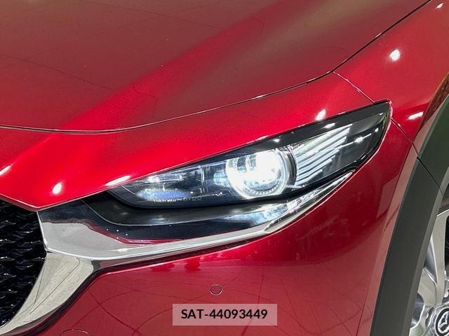 Mazda CX-30 2020-02 8551732-11