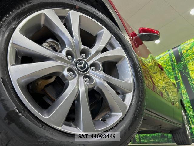 Mazda CX-30 2020-02 8551732-12