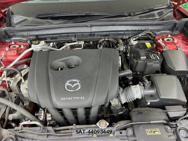 Mazda CX-30 2020-02 8551732-17
