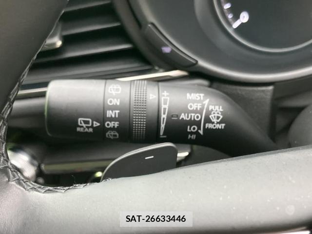 Mazda CX-30 2023-10 8552474-16