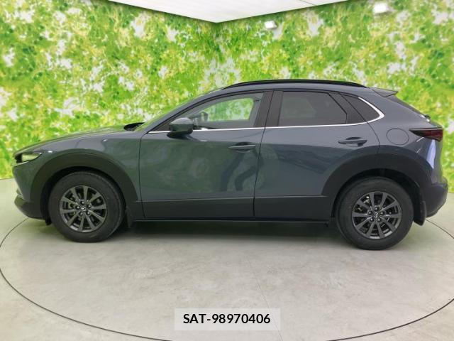 Mazda CX-30 2022-03 8552508-1