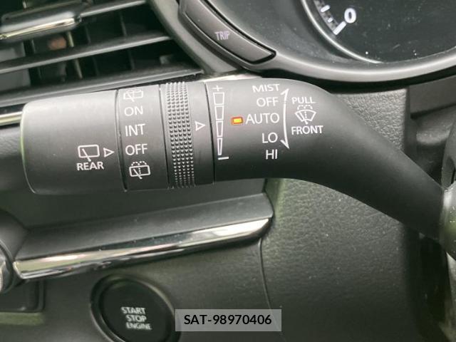 Mazda CX-30 2022-03 8552508-17
