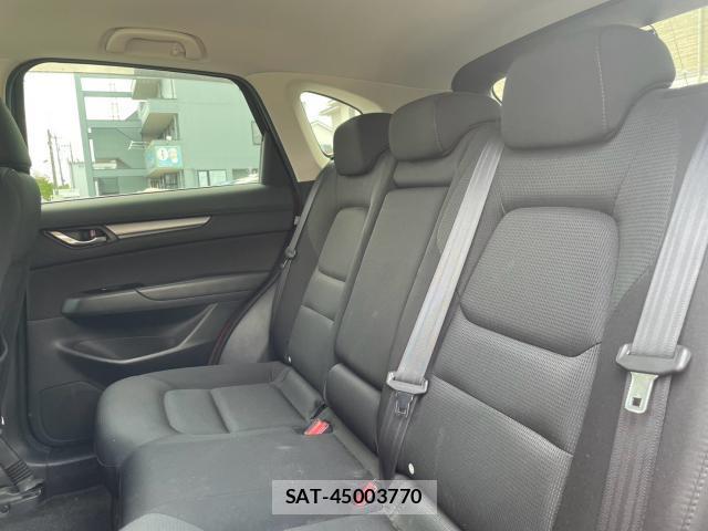Mazda CX-5 2017-08 8545815-4
