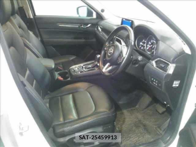 Mazda CX-5 2018-03 8547848-3