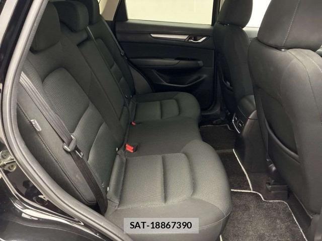 Mazda CX-5 2022-02 8547895-4