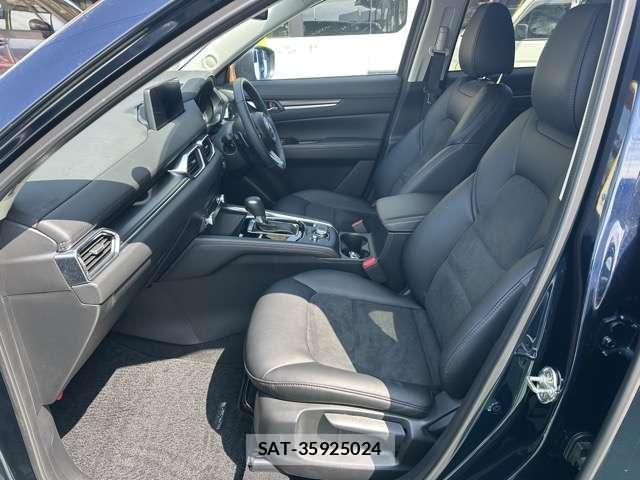 Mazda CX-5 2023-06 8549110-4