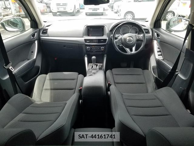 Mazda CX-5 2017-01 8550477-6