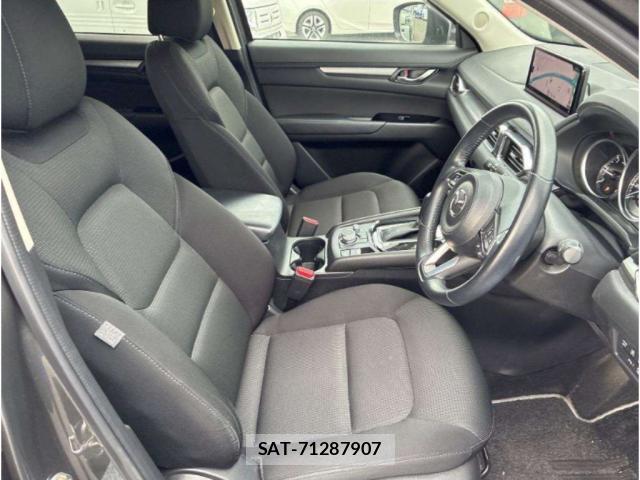 Mazda CX-5 2021-12 8551463-5