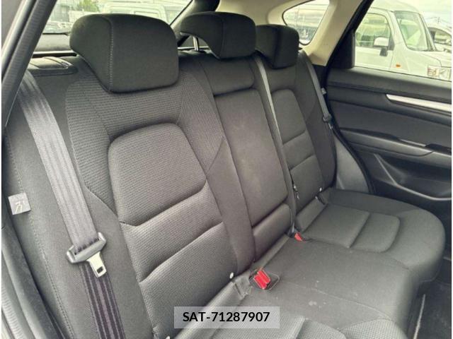 Mazda CX-5 2021-12 8551463-6