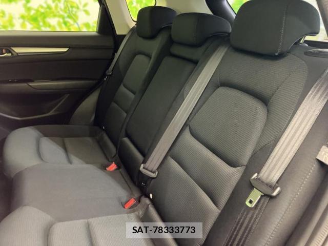 Mazda CX-5 2017-11 8552240-6