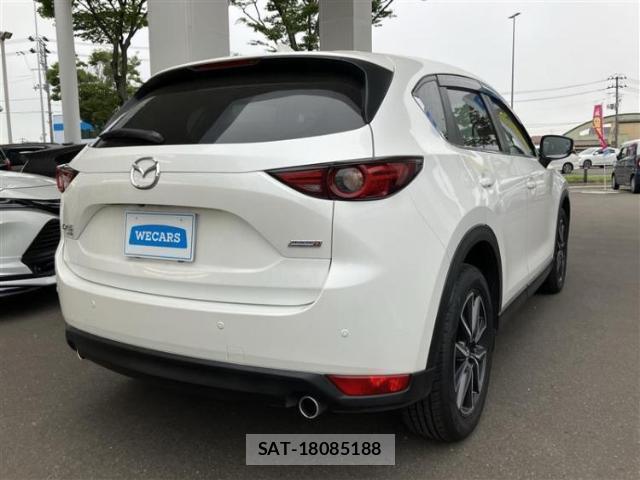 Mazda CX-5 2018-04 8552479-2