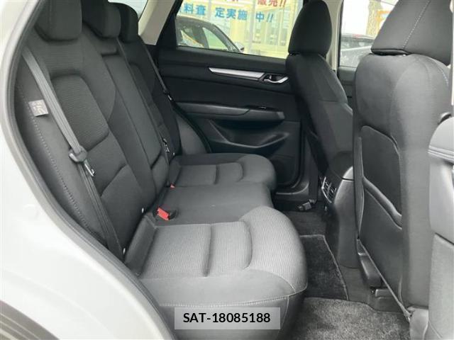 Mazda CX-5 2018-04 8552479-6
