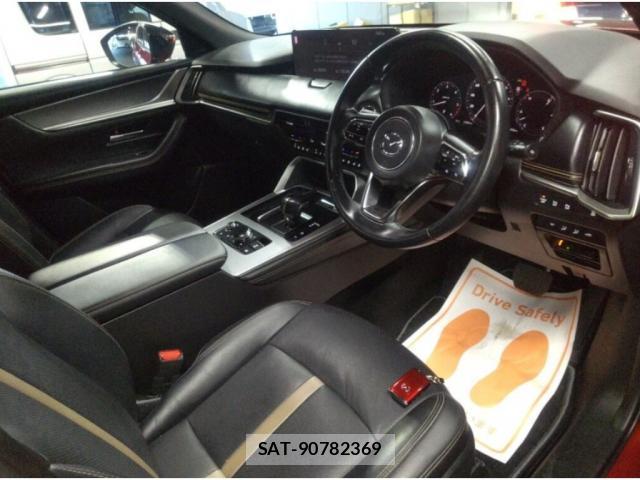 Mazda CX-60 2022-10 8548407-2