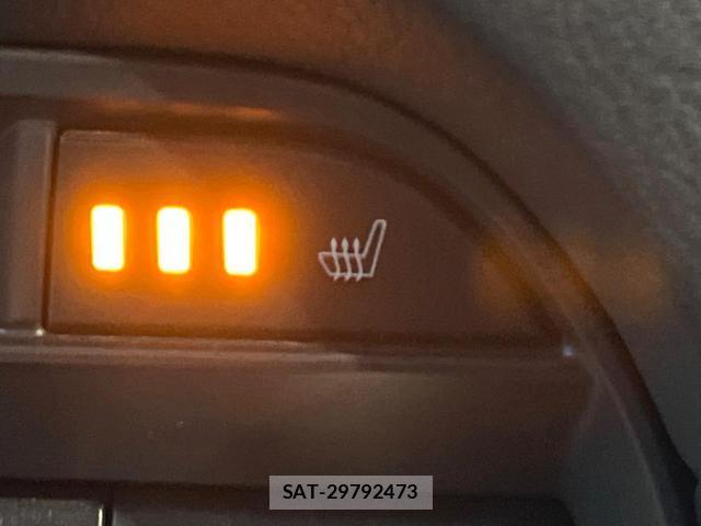 Mazda CX-8 2018-09 8548433-4