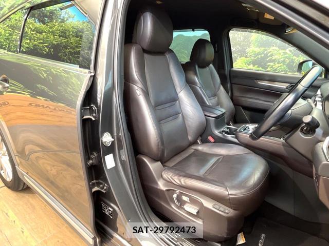 Mazda CX-8 2018-09 8548433-7