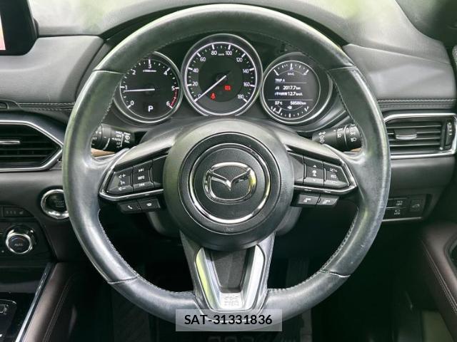 Mazda CX-8 2018-03 8549563-15