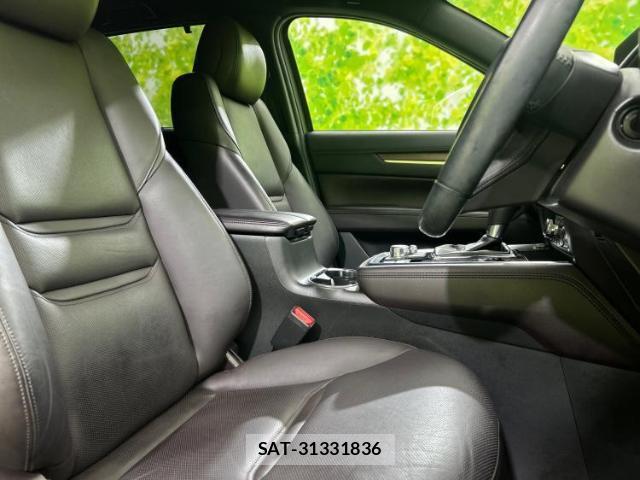 Mazda CX-8 2018-03 8549563-4