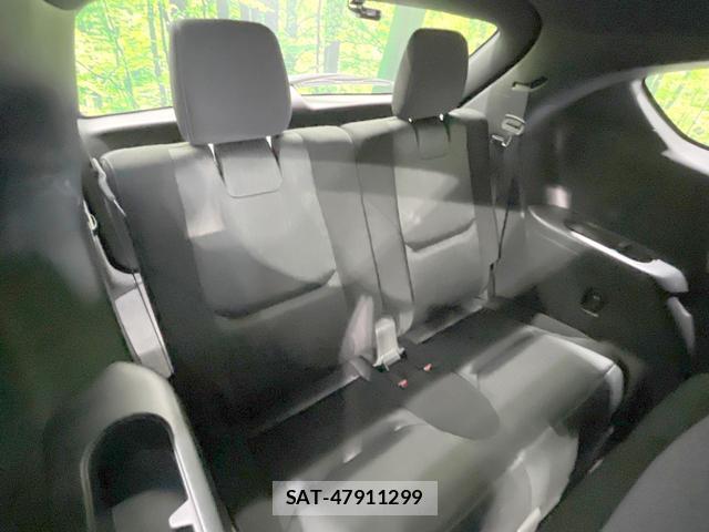 Mazda CX-8 2018-05 8550582-9