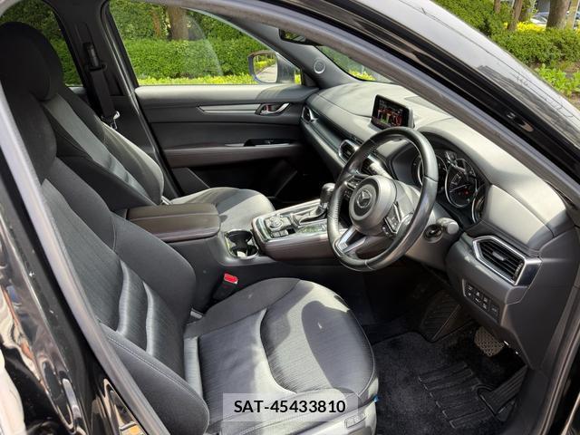 Mazda CX-8 2018-04 8551879-13