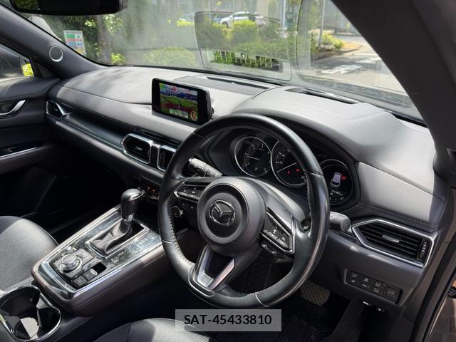 Mazda CX-8 2018-04 8551879-2