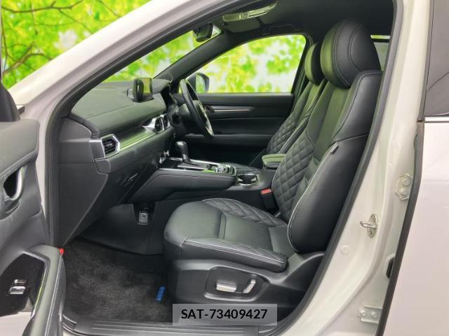Mazda CX-8 2023-08 8552306-6