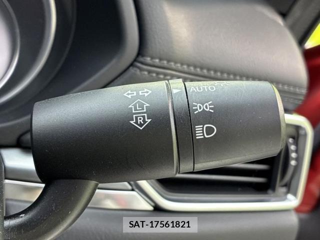 Mazda CX-8 2017-12 8552325-15