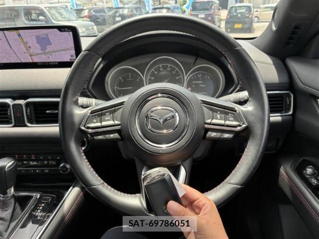 Mazda CX-8 2022-03 8552356-16