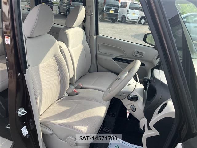 Nissan DAYZ ROOX 2016-03 8546793-11
