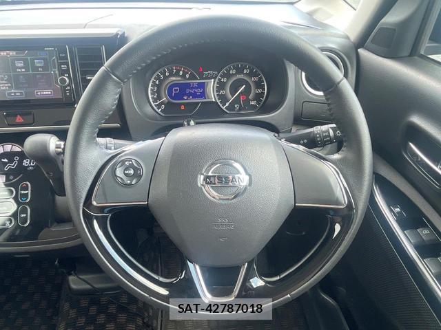 Nissan DAYZ ROOX 2018-08 8546985-11