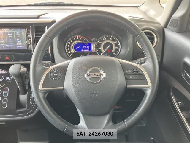 Nissan DAYZ ROOX 2018-08 8552550-12