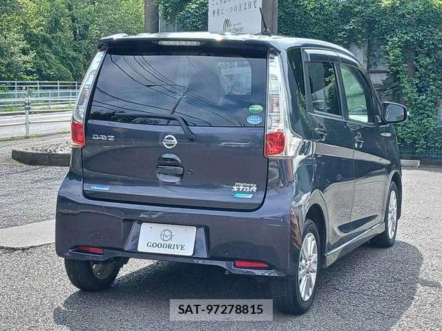 Nissan DAYZ 2013-10 8545748-4