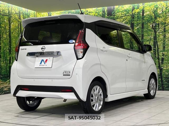 Nissan DAYZ 2021-11 8546701-17
