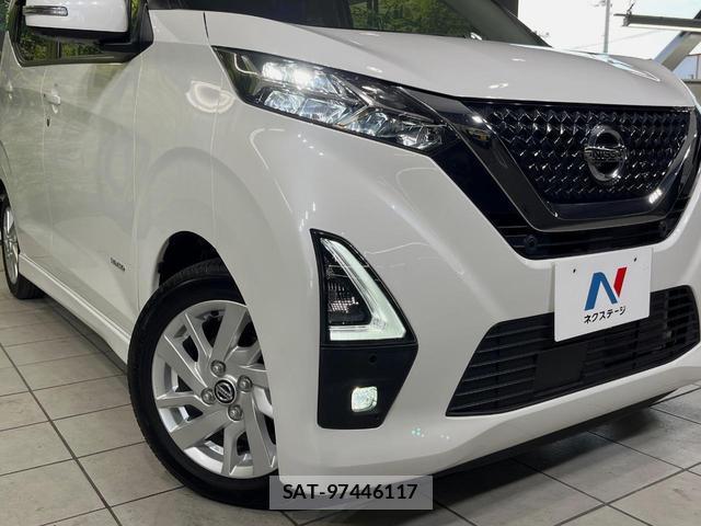 Nissan DAYZ 2021-10 8546957-11
