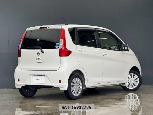 Nissan DAYZ 2017-06 8547102-1