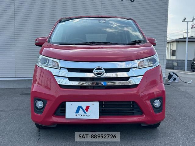 Nissan DAYZ 2015-10 8547188-13