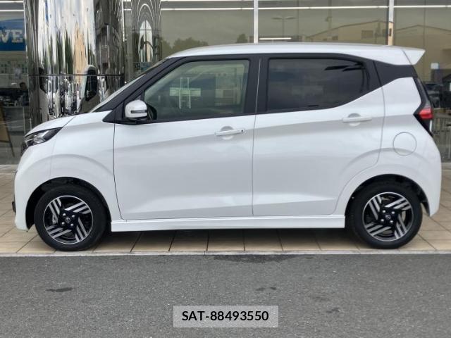 Nissan DAYZ 2025-11 8547980-1
