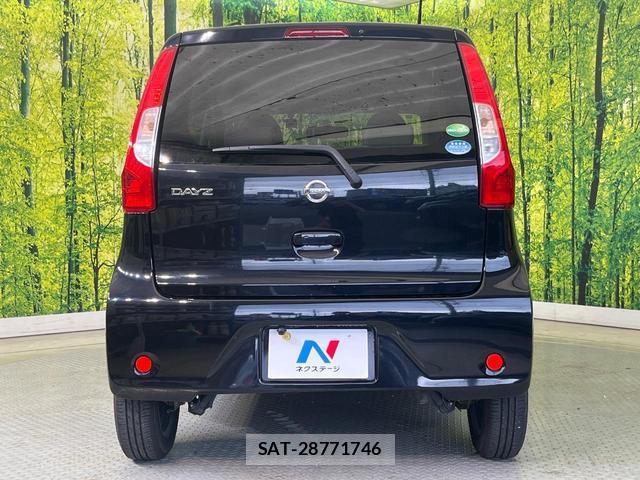 Nissan DAYZ 2018-02 8548585-14