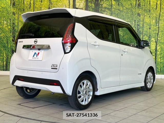 Nissan DAYZ 2022-05 8551869-16
