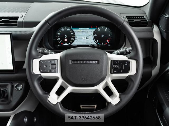 Land Rover DEFENDER 2025-11 8546060-15