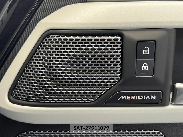 Land Rover DEFENDER 2023-10 8547201-7