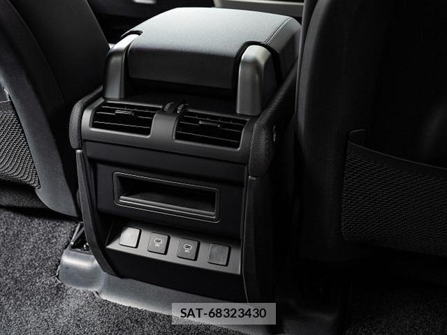 Land Rover DEFENDER 2024-08 8547219-12