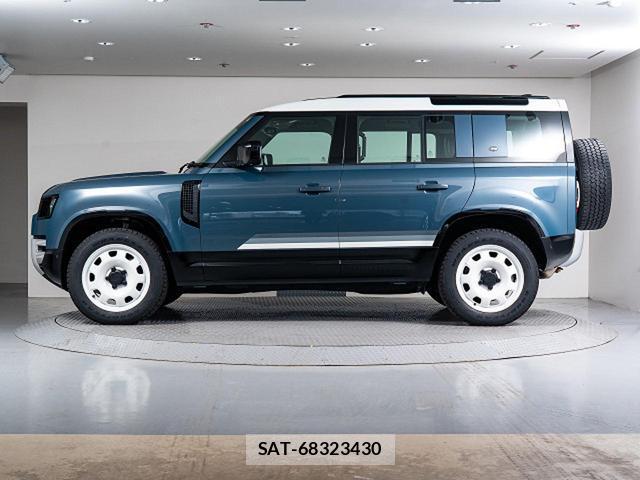 Land Rover DEFENDER 2024-08 8547219-15