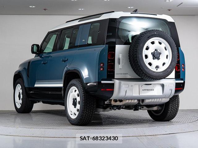 Land Rover DEFENDER 2024-08 8547219-16