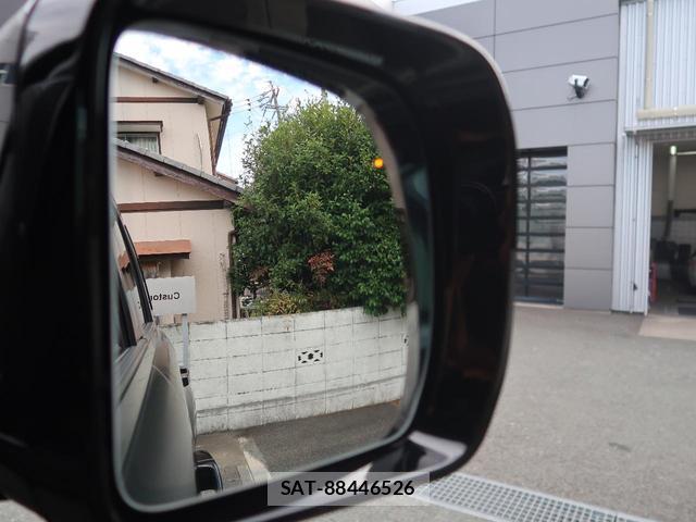 Land Rover DEFENDER 2025-09 8547330-14