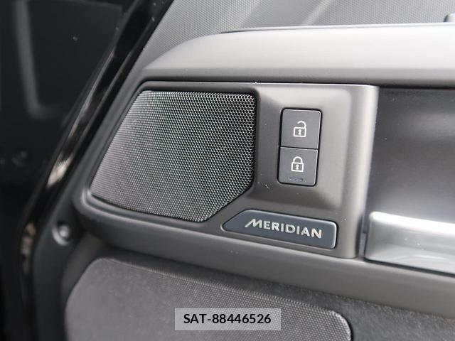 Land Rover DEFENDER 2025-09 8547330-9