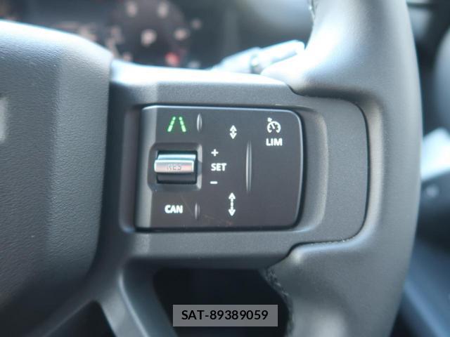 Land Rover DEFENDER 2025-12 8547331-7