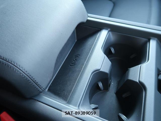 Land Rover DEFENDER 2025-12 8547331-9