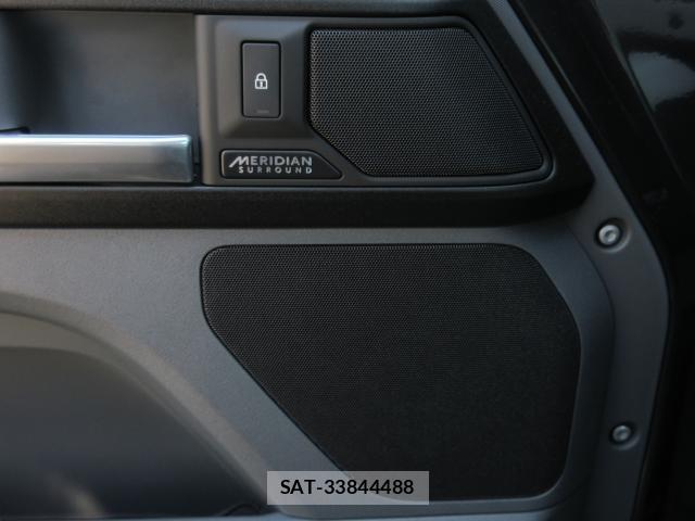 Land Rover DEFENDER 2025-01 8548512-12