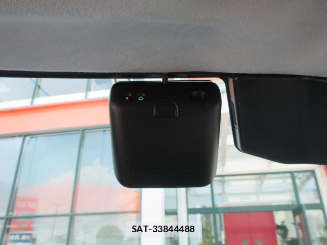 Land Rover DEFENDER 2025-01 8548512-15